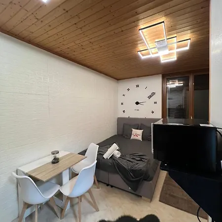 Magnifique Studio de 20m2 pour 1 à 4 personnes Les Rousses Extérieur photo