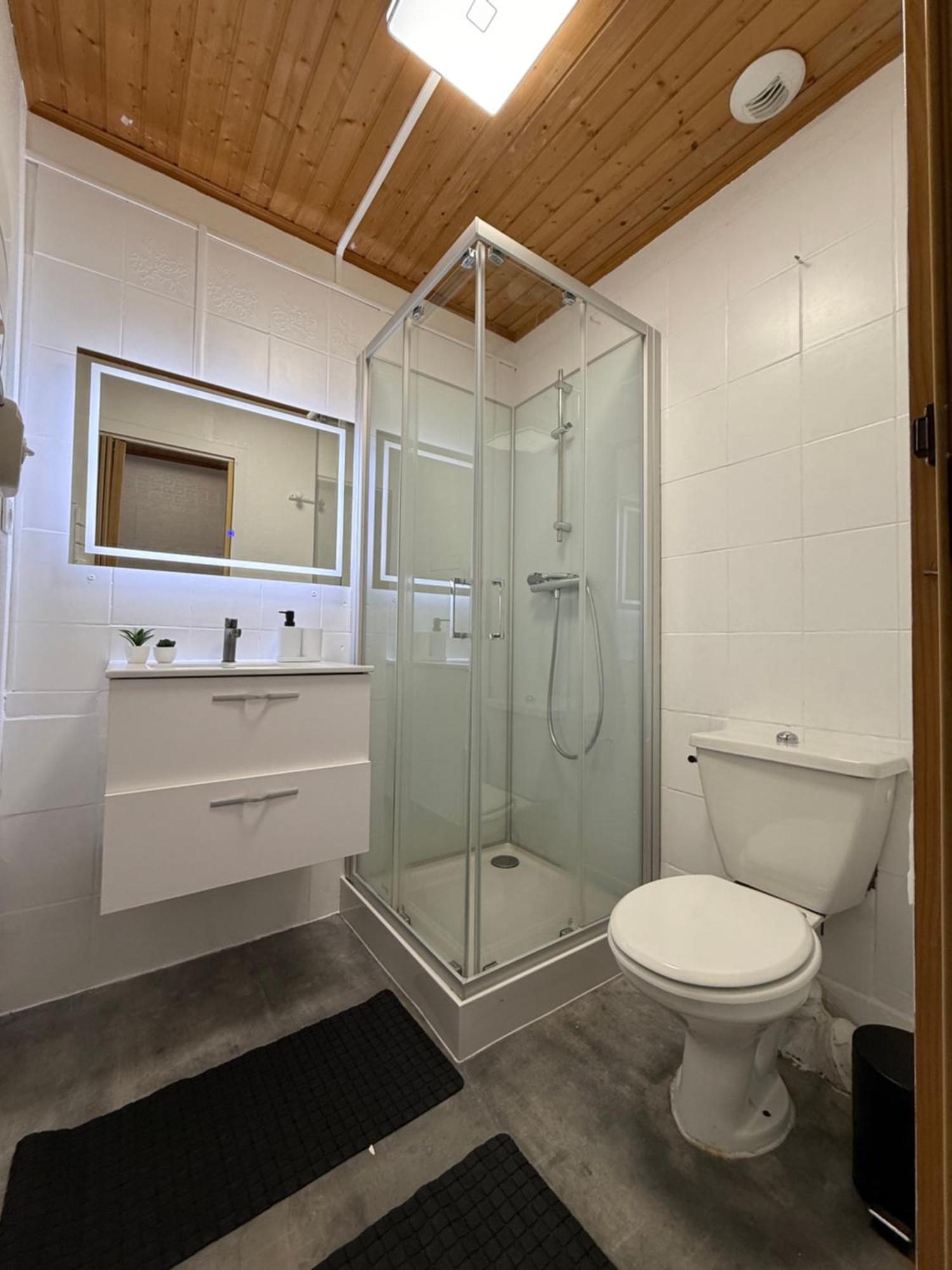 Magnifique De 20m2 Pour 1 A 4 Personnes *